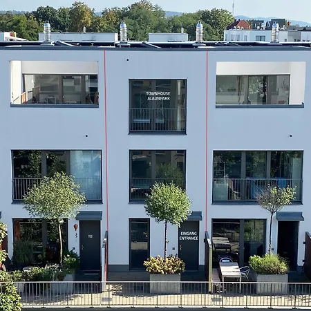 Townhouse Alaunpark * Δρέσδη