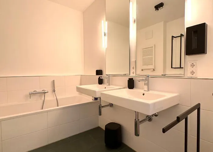 Townhouse Alaunpark 度假居 *